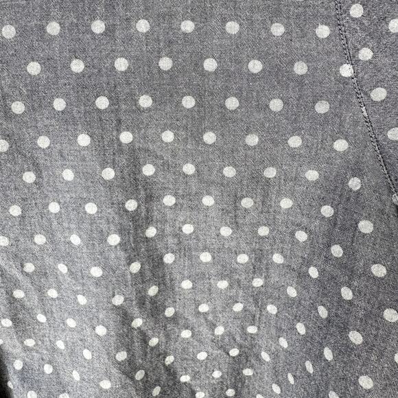 Chico's Dark Blue Cotton Chambray Button Up Shirt Sz XL (3) with Polka Dots - Picture 2 of 4